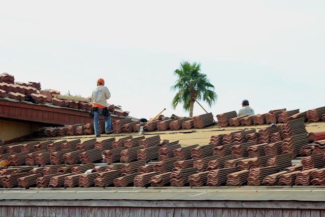 Red Roofer